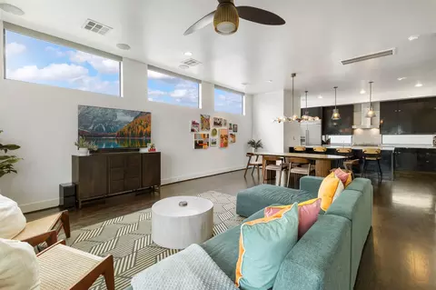 1617 Wichita St, Houston, TX 77004