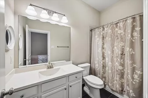 Bath - 31734 Serrano Bluff Ln, Spring, TX 77386 photo 2 of 3