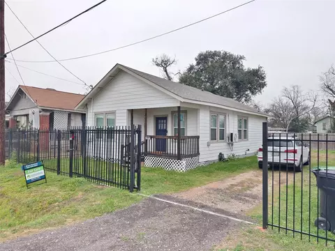 1217 Campbell St, Houston, TX 77009