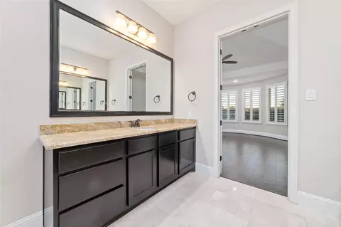 Bath - 20615 Behrens Pass Ln, Cypress, TX 77433 photo 4 of 9