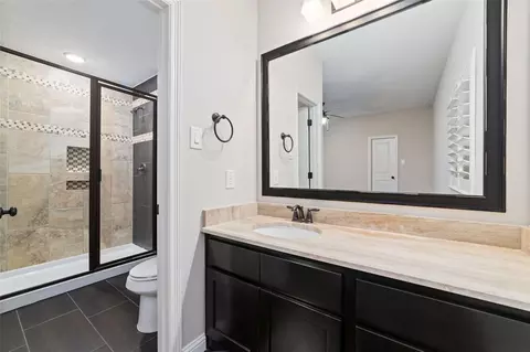 Bath - 20615 Behrens Pass Ln, Cypress, TX 77433 photo 9 of 9