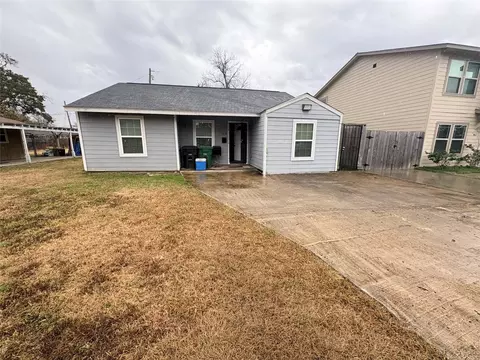 5510 Chennault Rd, Houston, TX 77033
