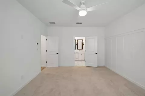 Bedroom - 7834 Jade Crest Dr, Angleton, TX 77515 photo 2 of 6