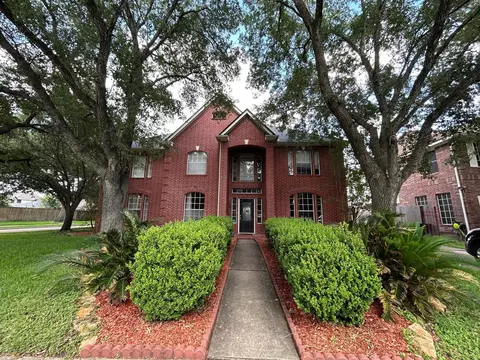 11903 Mckinney Falls Ln, Sugar Land, TX 77498