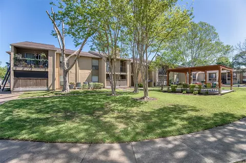 3300 Pebblebrook Dr #36, Seabrook, TX 77586
