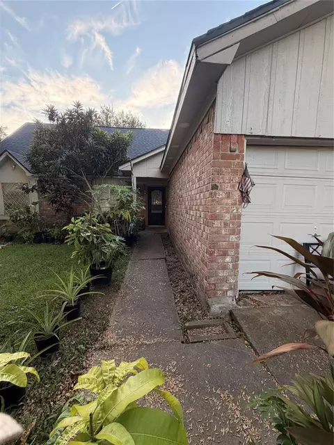 3243 Hunters Glen Dr, Missouri City, TX 77459