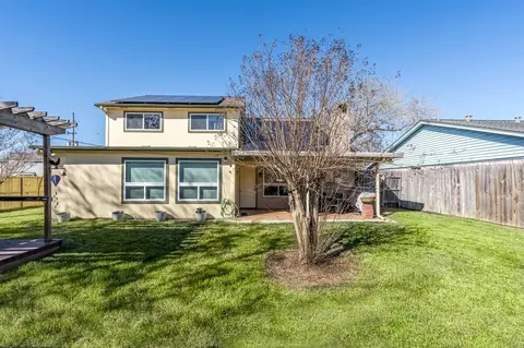 Exterior - 7119 Sandy Knolls Dr, Spring, TX 77379 photo 7 of 9