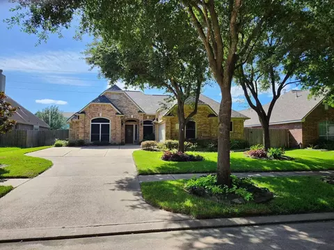 17523 Laguna Trail Dr, Houston, TX 77095