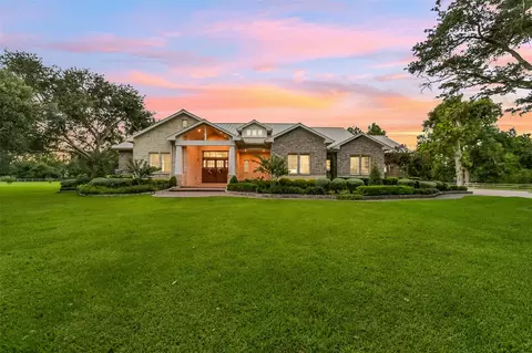 3629 Maranatha Dr, Sugar Land, TX 77479