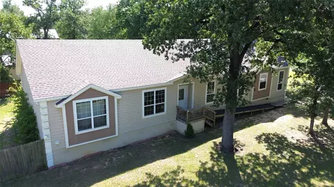 Exterior - 19989 Post Oak Loop, Thornton, TX 76687 photo 2 of 8