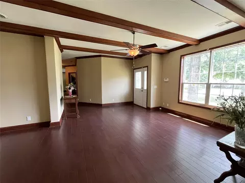 Living - 19989 Post Oak Loop, Thornton, TX 76687 photo 3 of 5