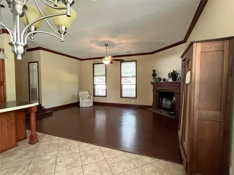 Living - 19989 Post Oak Loop, Thornton, TX 76687 photo 5 of 5
