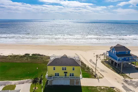804 Eastview, Crystal Beach, TX 77650