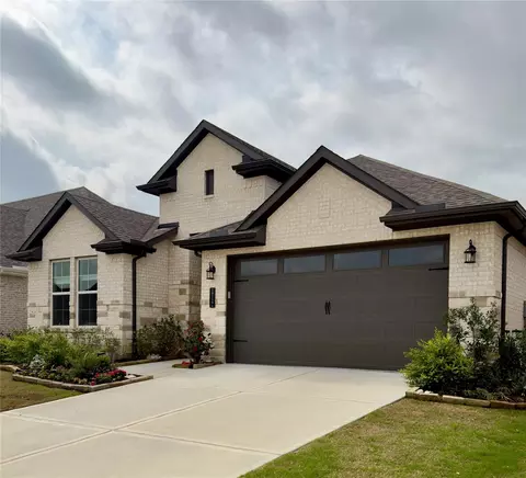 10119 Lehman Dr, Willis, TX 77318