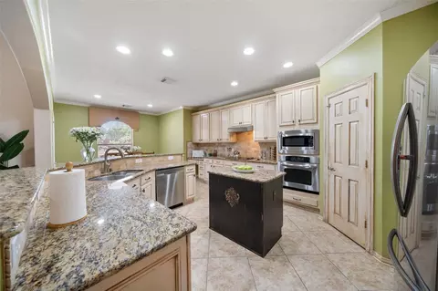 6407 Ashley Manor Dr, Spring, TX 77389 photo 12