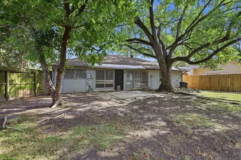 Exterior - 4118 Pinebridge Ln, Spring, TX 77388 photo 8 of 10
