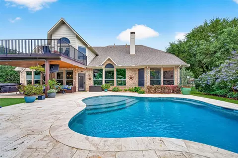 2523 Old South Dr, Richmond, TX 77406