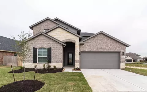 23437 Zinfandel Dr, Alvin, TX 77511