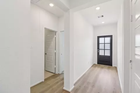 Entry Way - 16274 Parish Pointe Ct, Conroe, TX 77302 photo 1 of 1