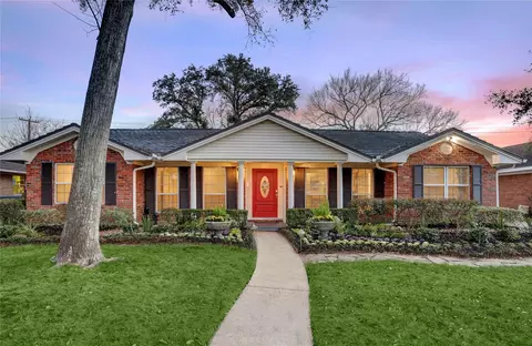 4311 Mcdermed Dr, Houston, TX 77035