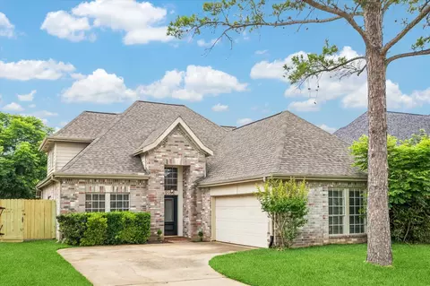 2922 Cotton Stock Dr, Sugar Land, TX 77479