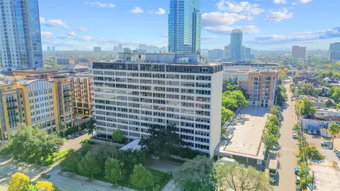 2701 Westheimer Rd #2D, Houston, TX 77098