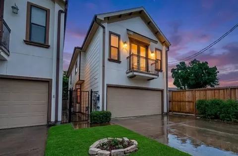 4204 Eli St #A, Houston, TX 77007