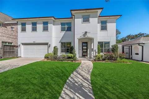 5006 Mayfair St, Bellaire, TX 77401
