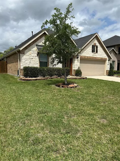3051 Kathryn Oaks Ln, Spring, TX 77386