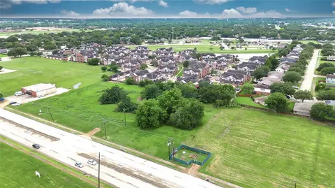 2218 B F Terry Blvd, Rosenberg, TX 77471