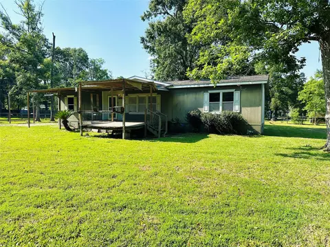 27607 County Road 3744, Splendora, TX 77372