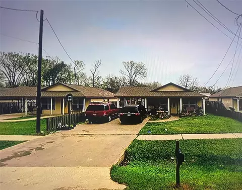 44 N Ross Ave, Shepherd, TX 77371 photo 1