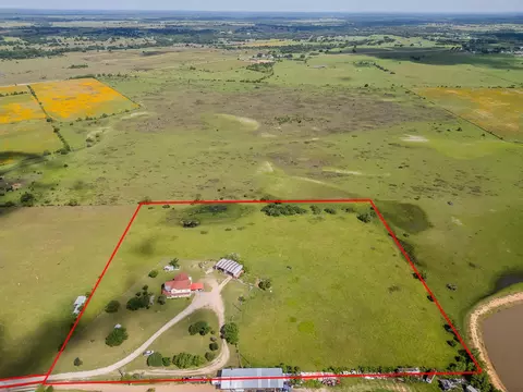 1241 Terrazas Ln, Sealy, TX 77474