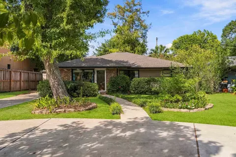 4612 Evergreen St, Bellaire, TX 77401
