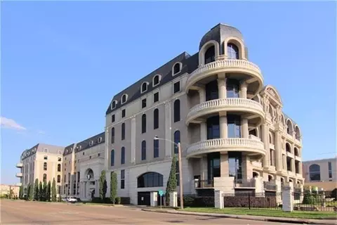 1005 S Shepherd Dr #818, Houston, TX 77019