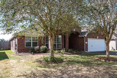 5914 Birdie Way, Pasadena, TX 77505