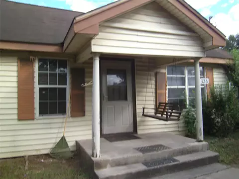 326 N Burr St, Houston, TX 77011