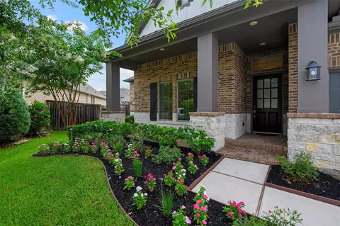 Exterior - 20330 Rosegold Way, Spring, TX 77379 photo 2 of 7