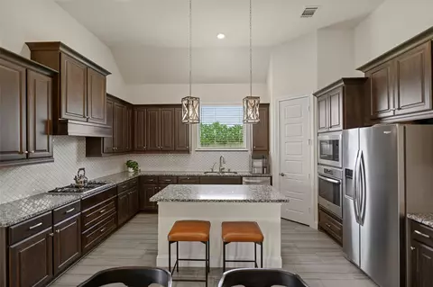 Kitchen - 20330 Rosegold Way, Spring, TX 77379 photo 1 of 3