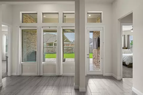 Entry Way - 20330 Rosegold Way, Spring, TX 77379 photo 4 of 4