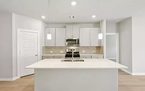 18463 Landing Mdws, New Caney, TX 77357