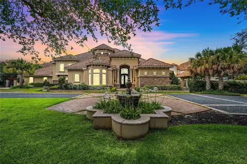 12 Retreat Blvd, Richmond, TX 77469