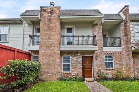 5514 Beverlyhill St #2, Houston, TX 77056