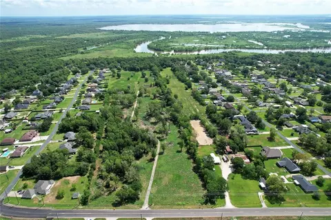 00 Fm 565 N, Mont Belvieu, TX 77523