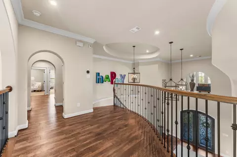 Entry Way - 2203 Flameleaf Ct, Conroe, TX 77384 photo 5 of 5