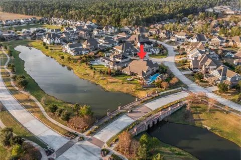 View/Area - 2203 Flameleaf Ct, Conroe, TX 77384 photo 2 of 3