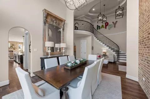 Dining - 2203 Flameleaf Ct, Conroe, TX 77384 photo 2 of 3