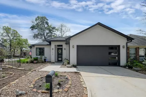 12935 Shady Grove Ln, Montgomery, TX 77356