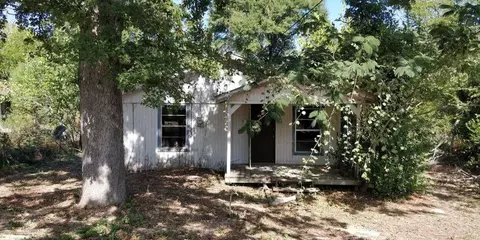 616 Post Oak St, Grapeland, TX 75844