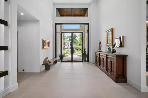 Entry Way - 7 Old Overton Pl, Spring, TX 77389 photo 2 of 2